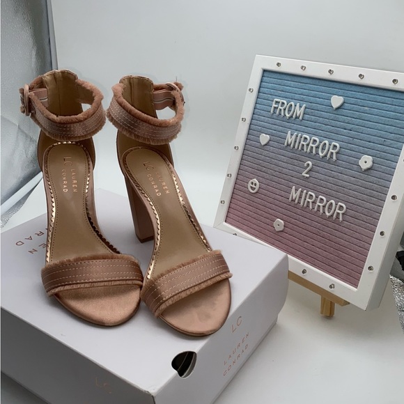EUC Lauren Conrad LC Rose Gold Heels size 9 - Picture 3 of 5